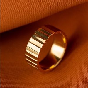 Aurate Infinity Ring